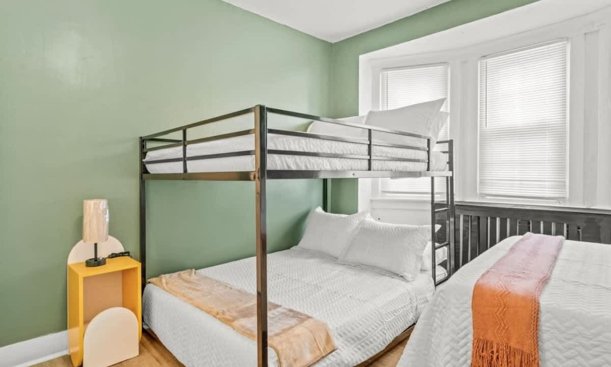 Photo of Bedroom in North Philadelphia