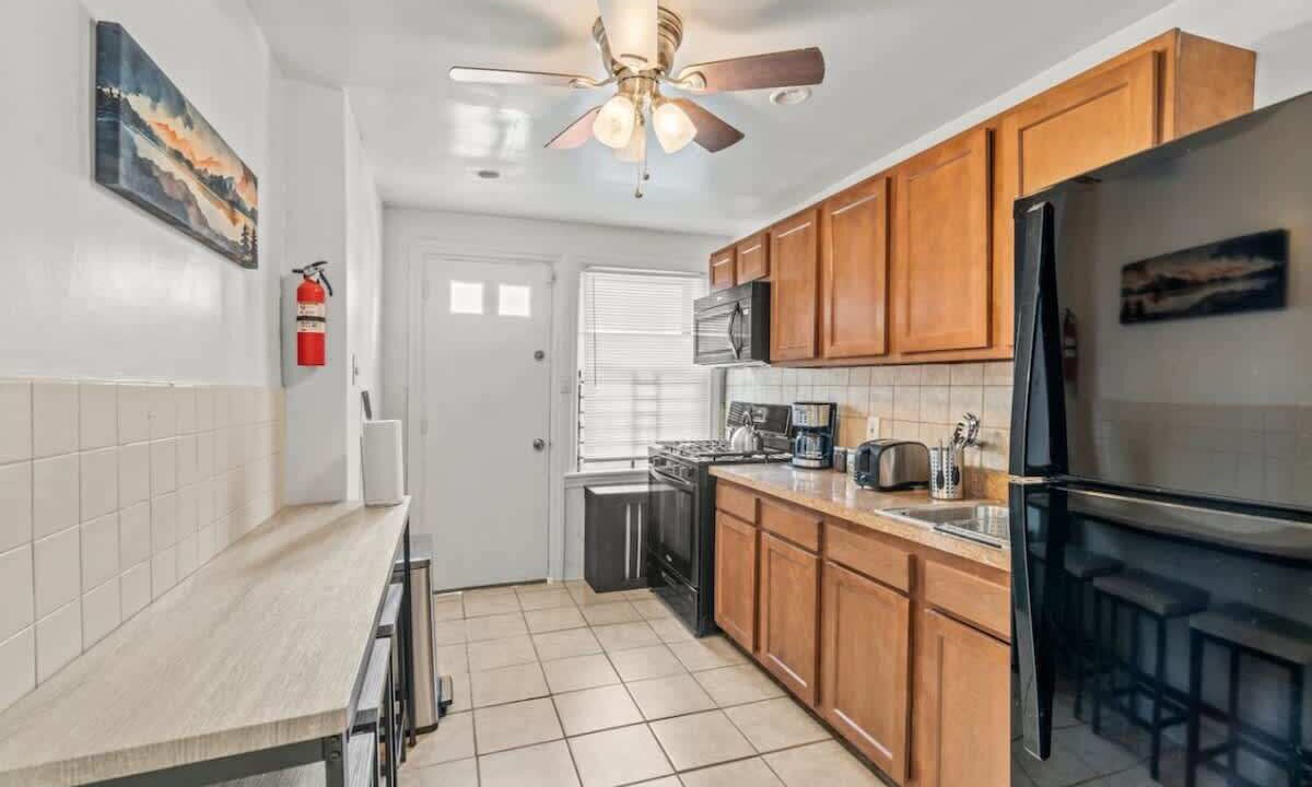 Photo of Kitchen in North Philadelphia