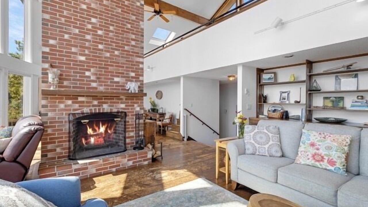 Photo of Livingroom in Tenants Harbor