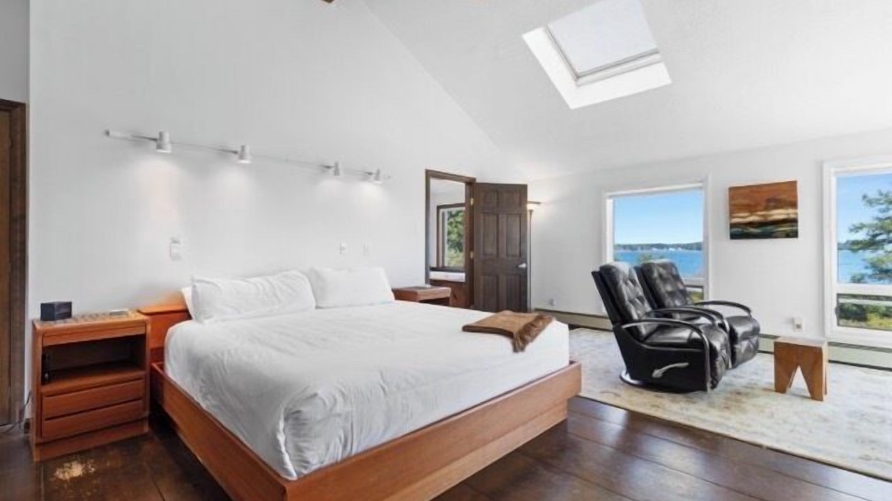 Photo of Bedroom in Tenants Harbor