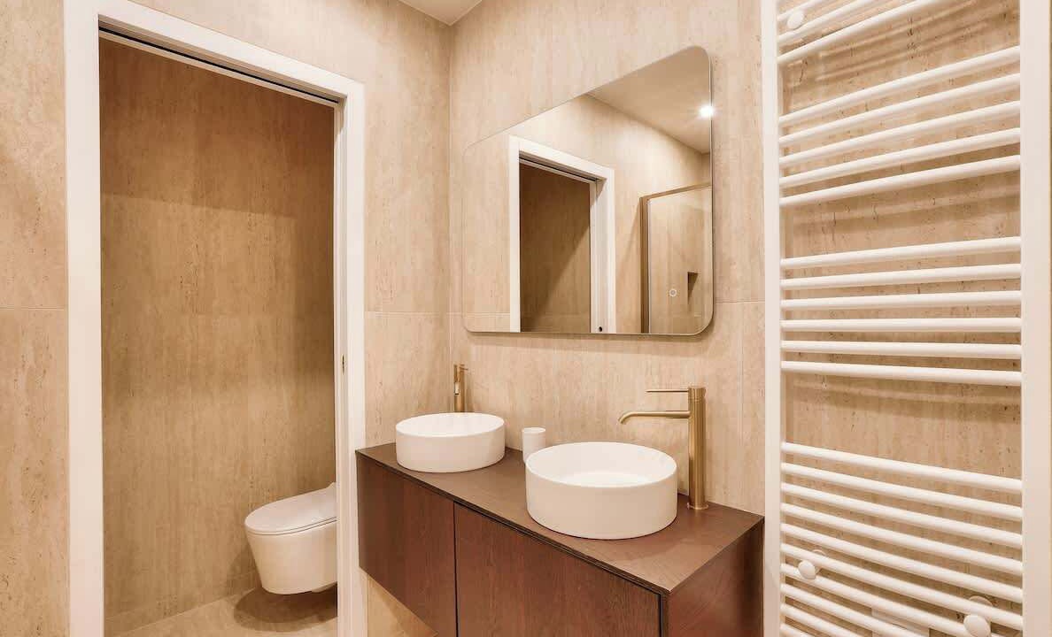 Photo of Bathroom in 14th Arrondissement