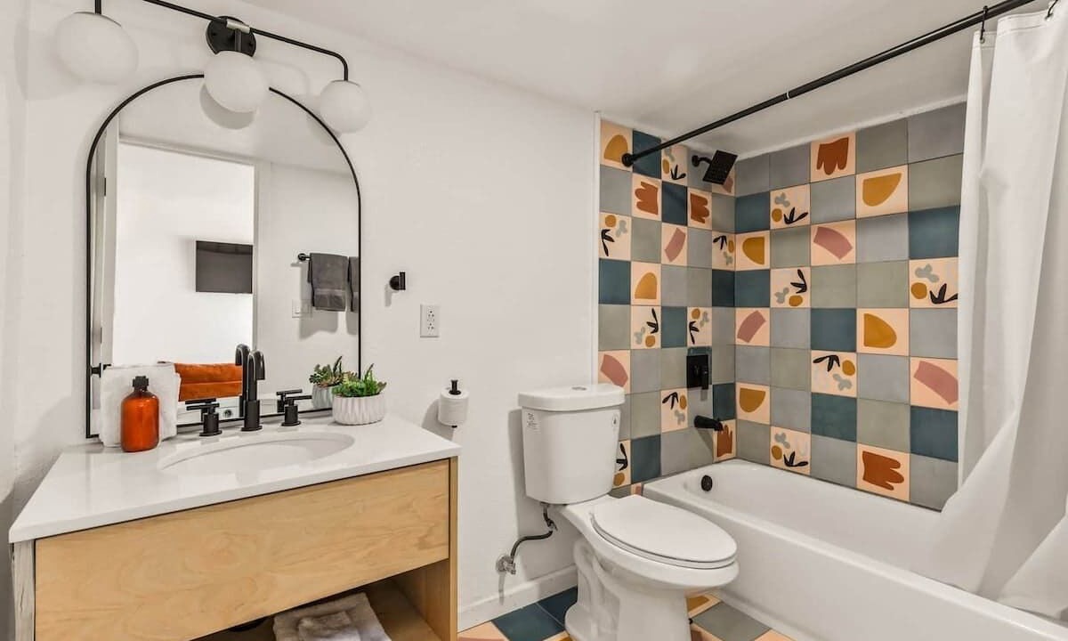 Photo of Bathroom in Morongo Valley