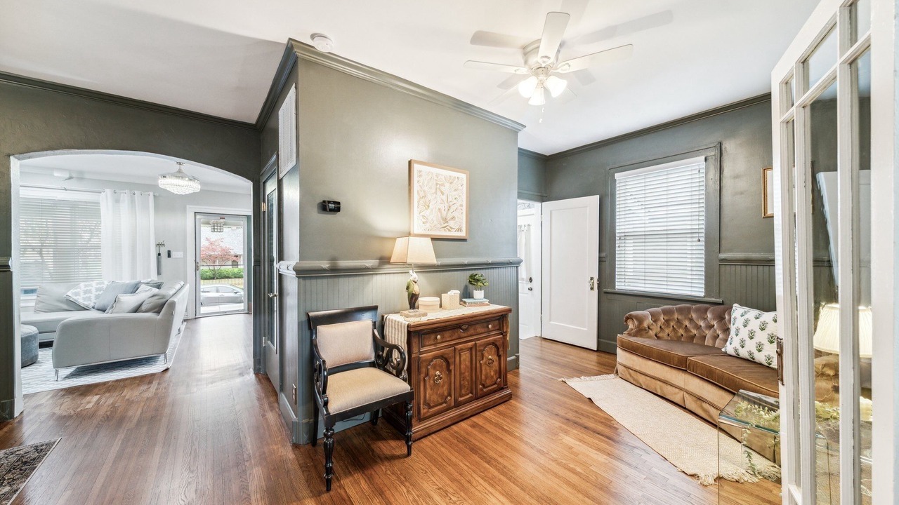 Photo of Livingroom in Downtown Tulsa