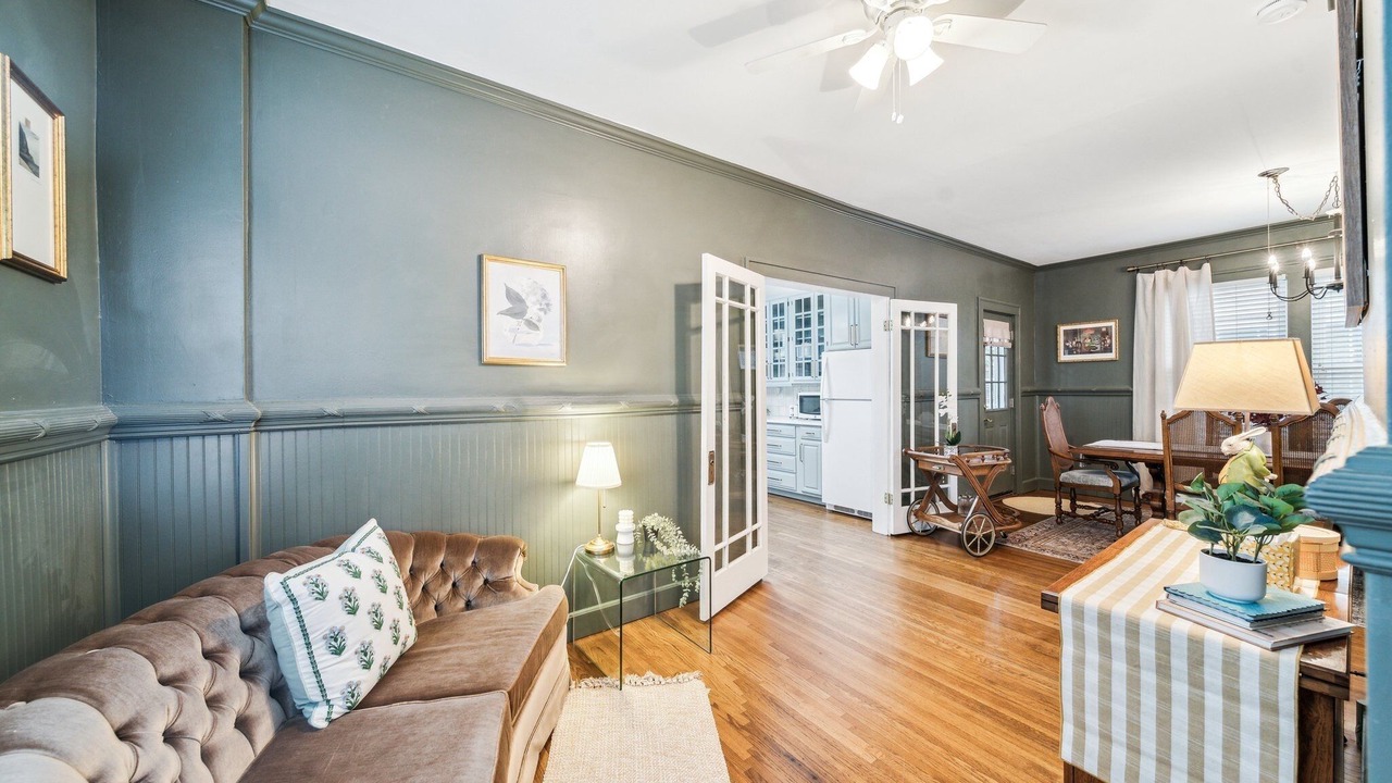 Photo of Livingroom in Downtown Tulsa