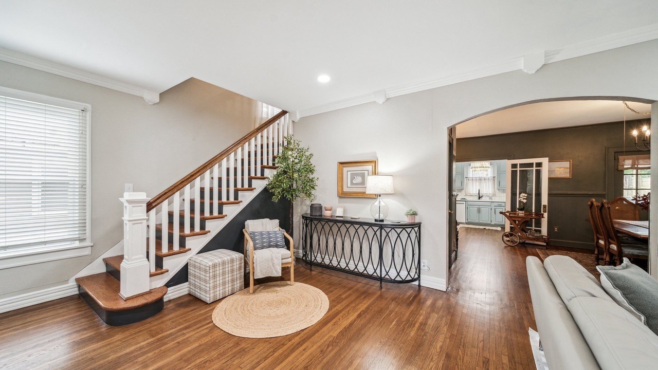 Photo of Livingroom in Downtown Tulsa