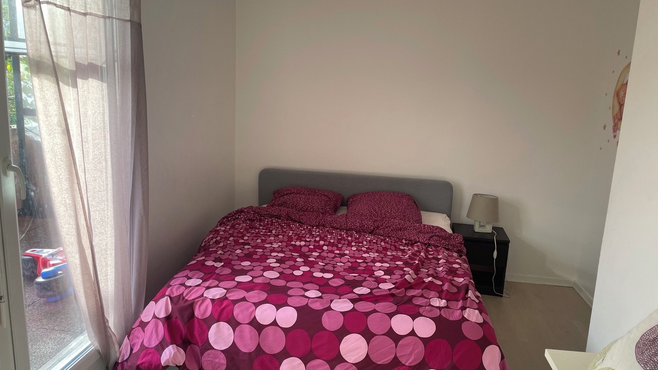 Photo of Bedroom in Saint-Denis