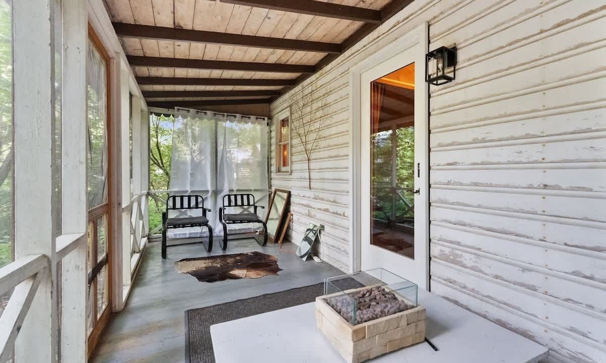 Photo of Patio Balcony in Pocono Pines