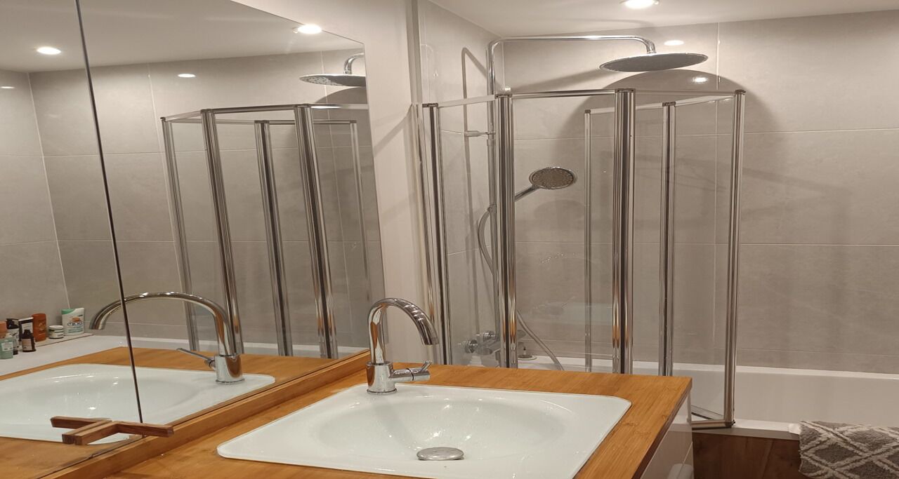 Photo of Bathroom in Bagnolet