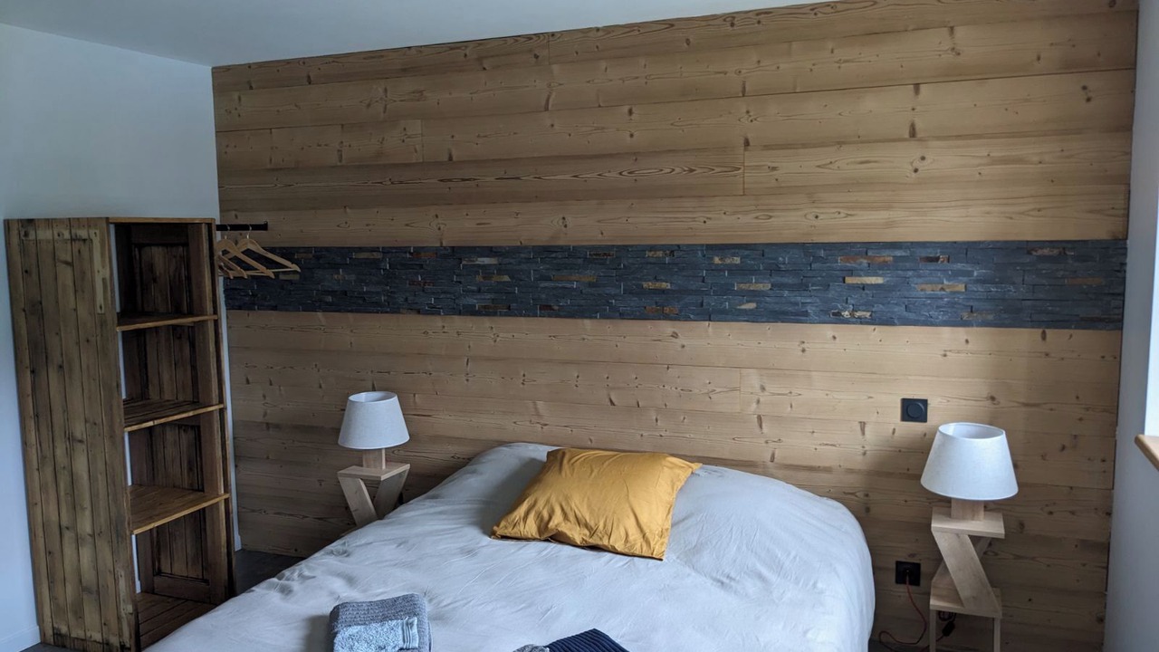 Photo of Bedroom in Marmanhac