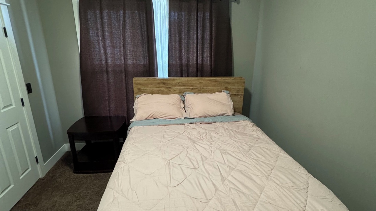 Photo of Bedroom in Pasco