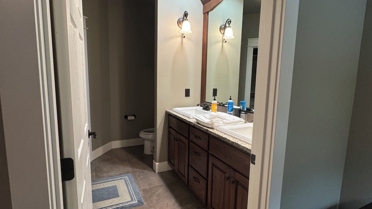 Photo of Bathroom in Pasco