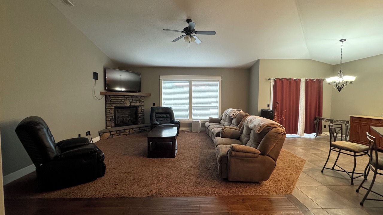Photo of Livingroom in Pasco