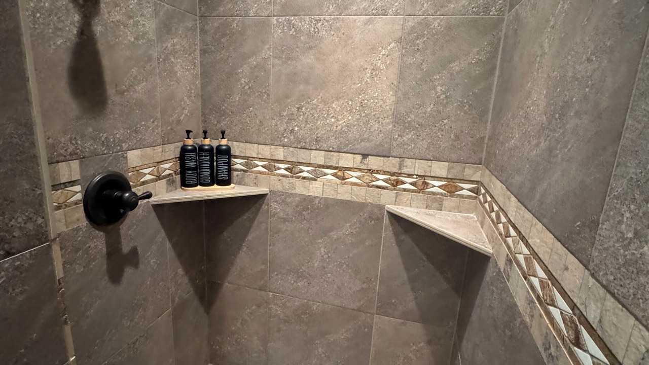 Photo of Bathroom in Pasco