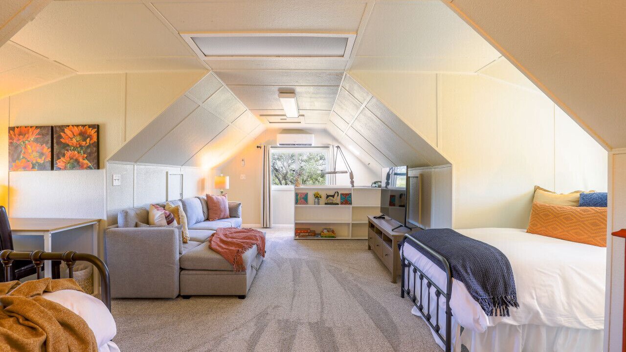 Photo of Bedroom in Santa Anna