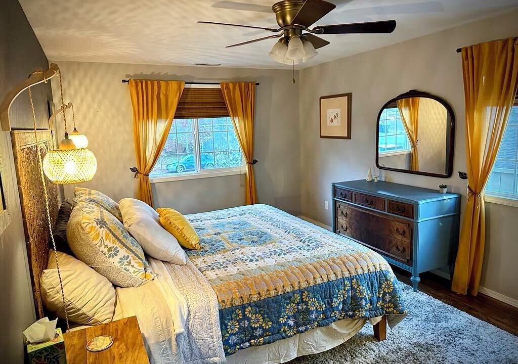 Photo of Bedroom in Boyd Acres