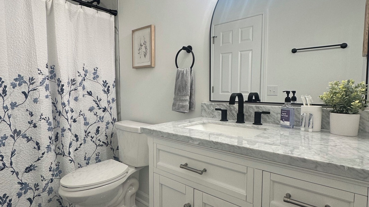 Photo of Bathroom in Murfreesboro