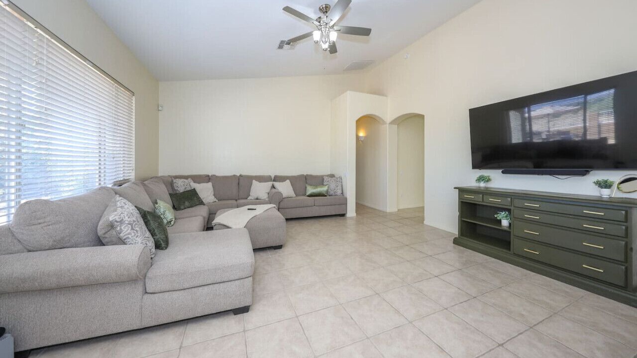 Photo of Livingroom in Cancion De La Luna