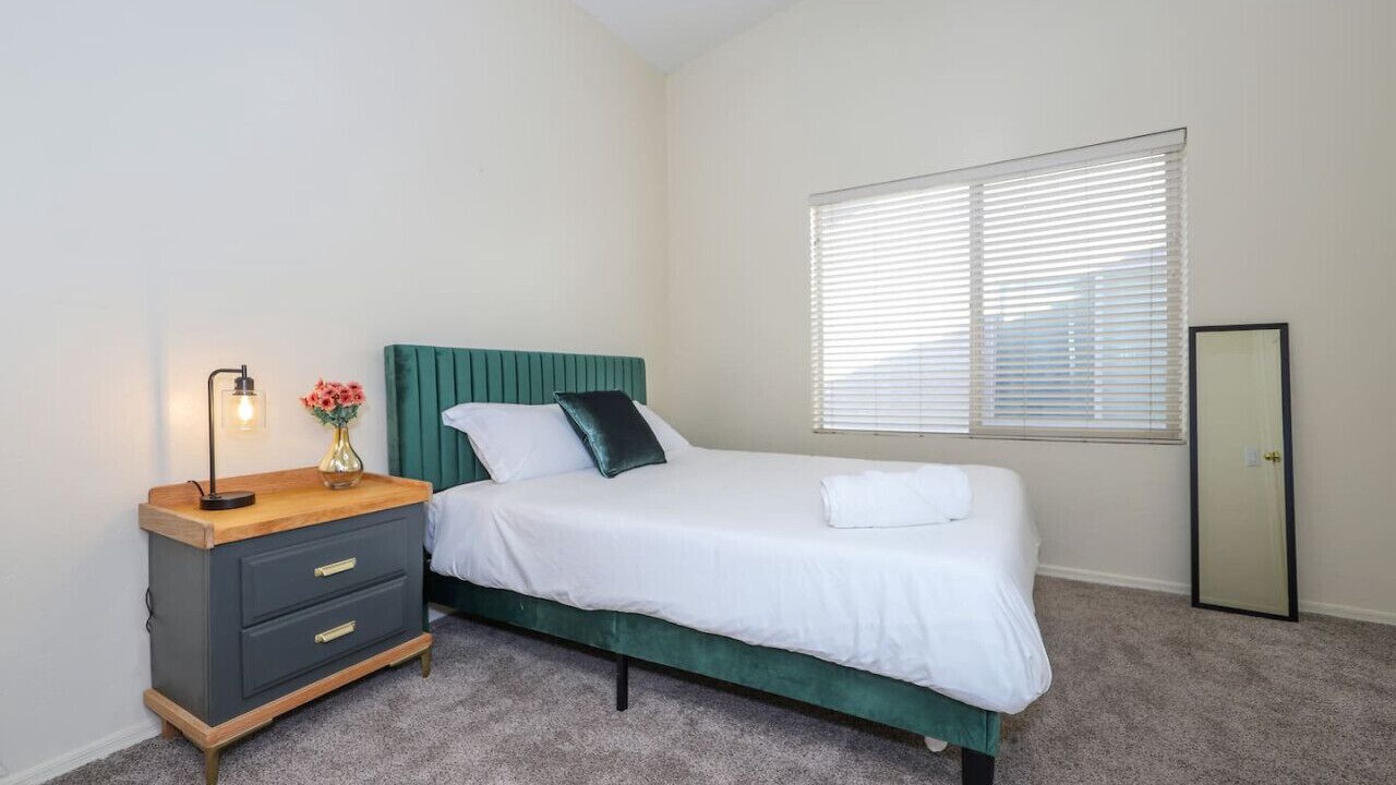 Photo of Bedroom in Cancion De La Luna