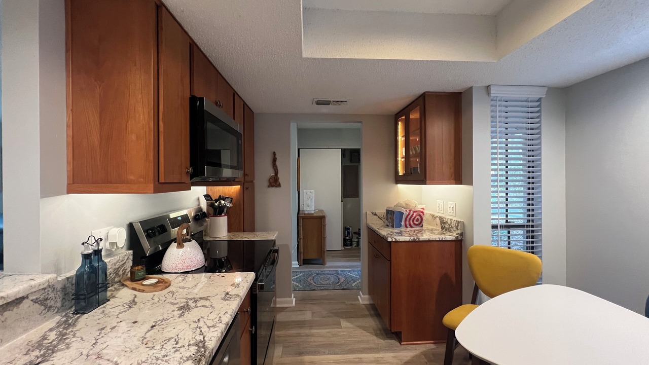 Photo of Others in Palm Valley