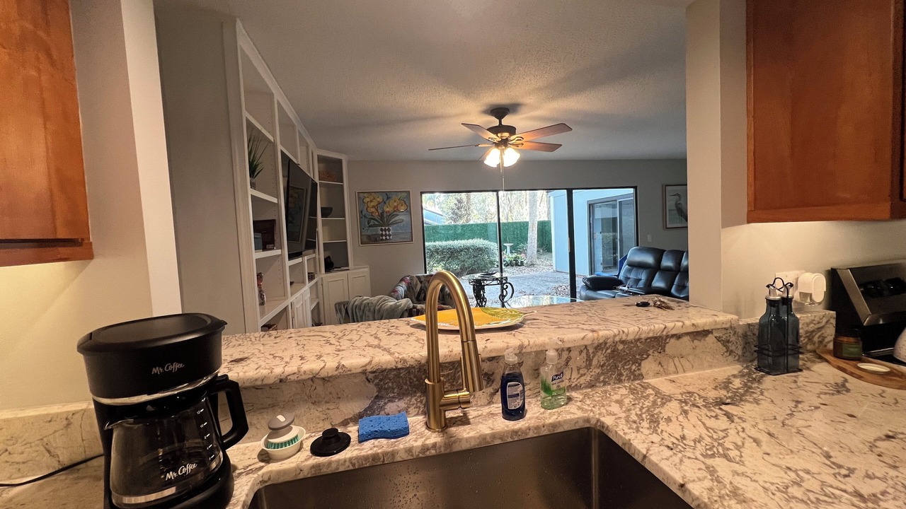 Photo of Others in Palm Valley