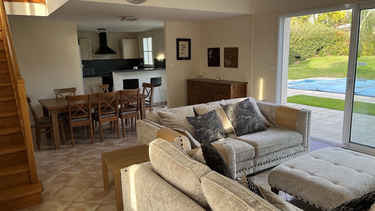 Photo of Livingroom in Saint-Reverend