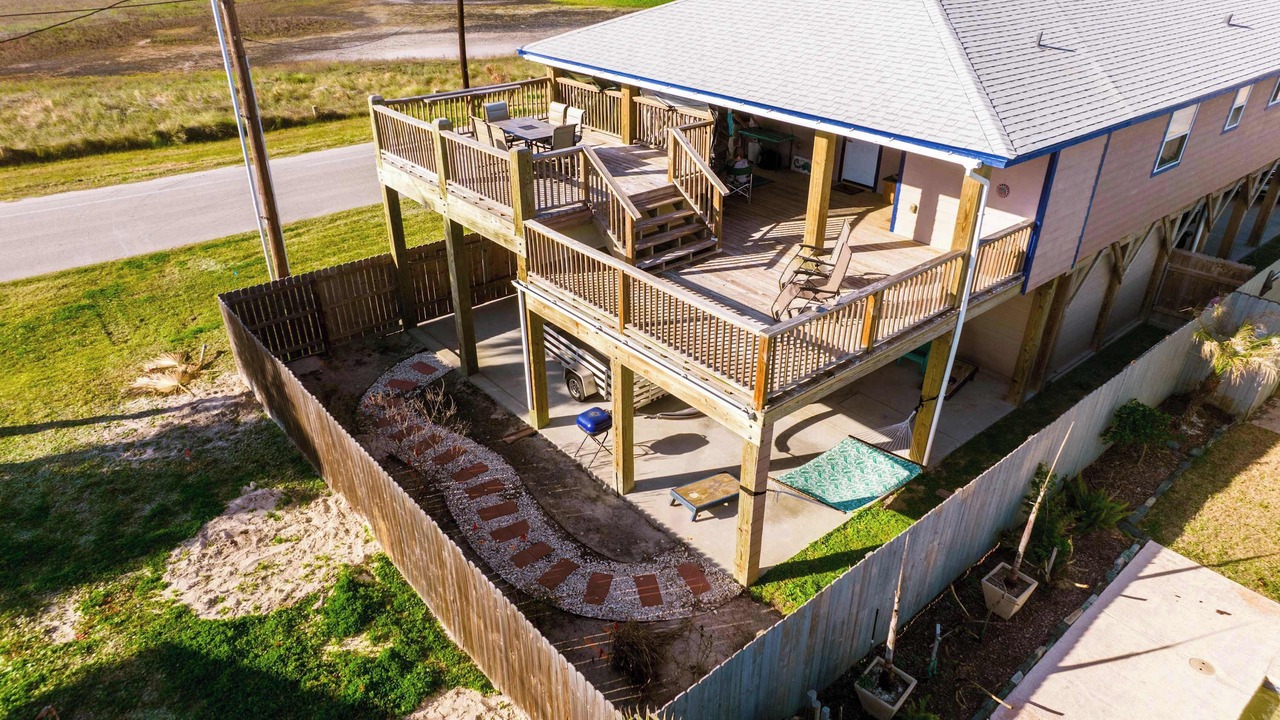 Photo of Others in Leeward Sands