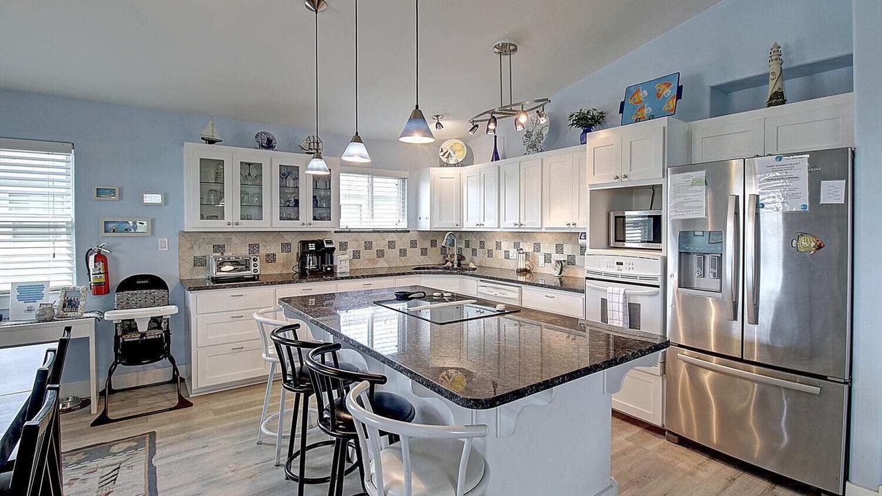 Photo of Others in Leeward Sands