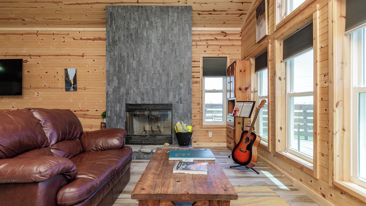 Photo of Livingroom in Leeward Sands