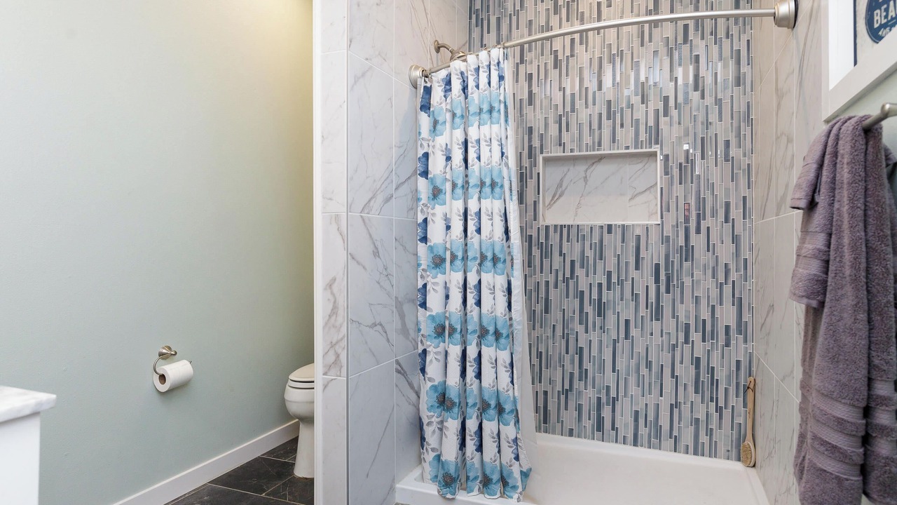 Photo of Bathroom in Leeward Sands