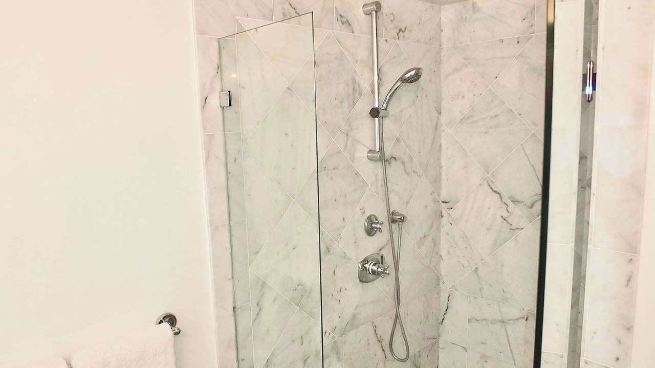 Photo of Bathroom in Peninsula