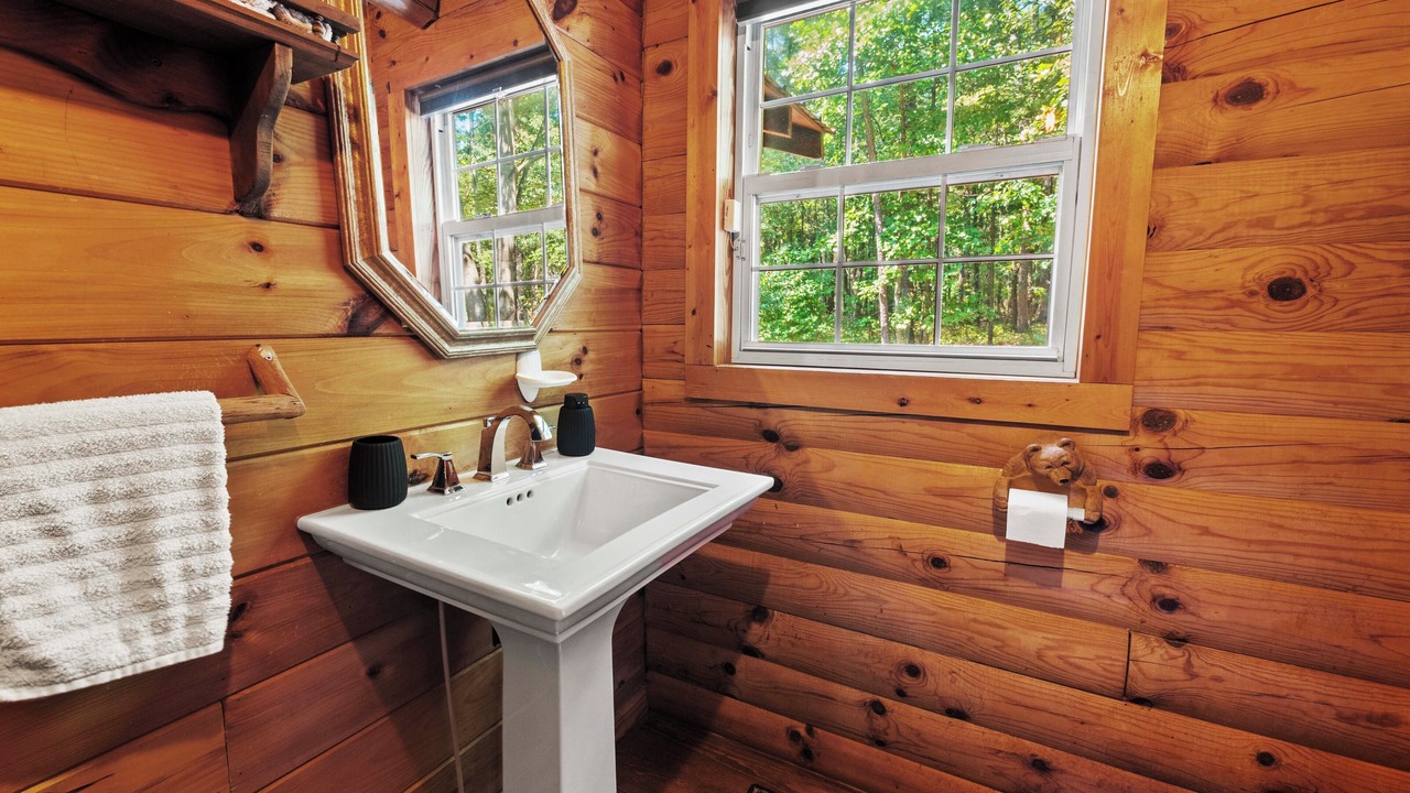 Photo of Bathroom in Monroe