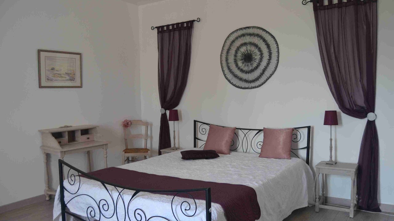 Photo of Bedroom in Mazerolles-du-Razes