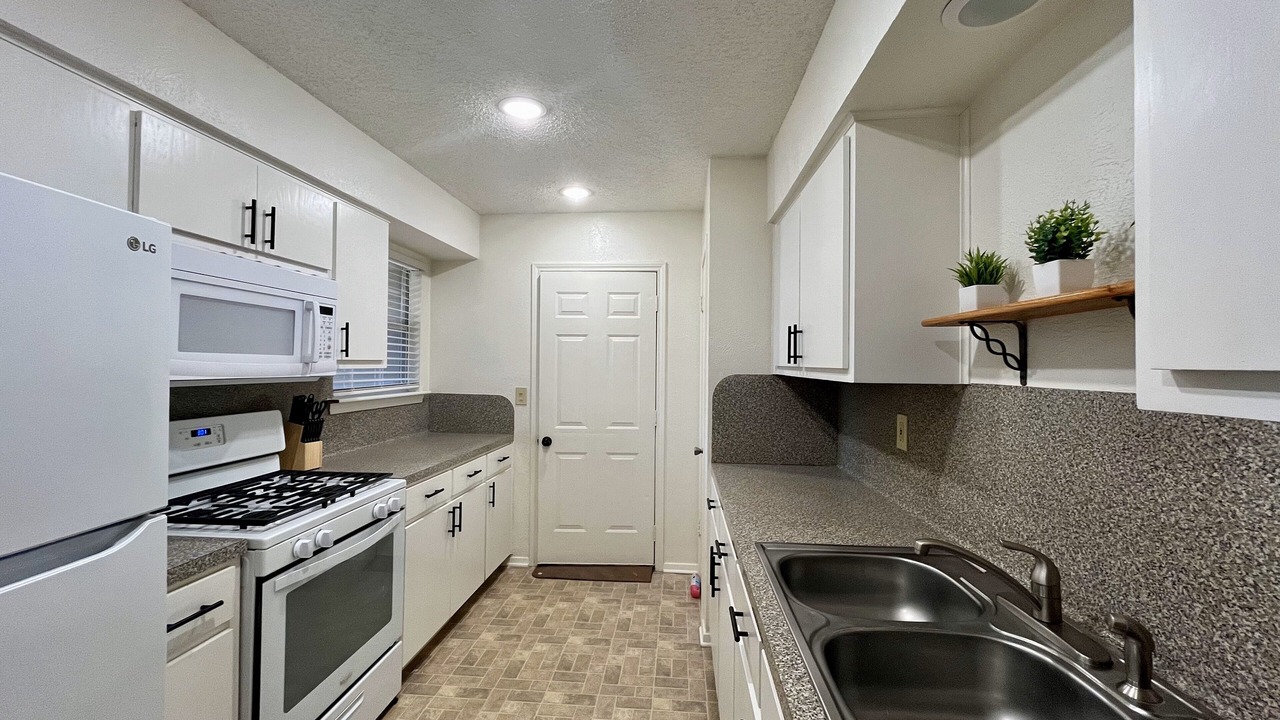 Photo of Kitchen in Brushy Creek