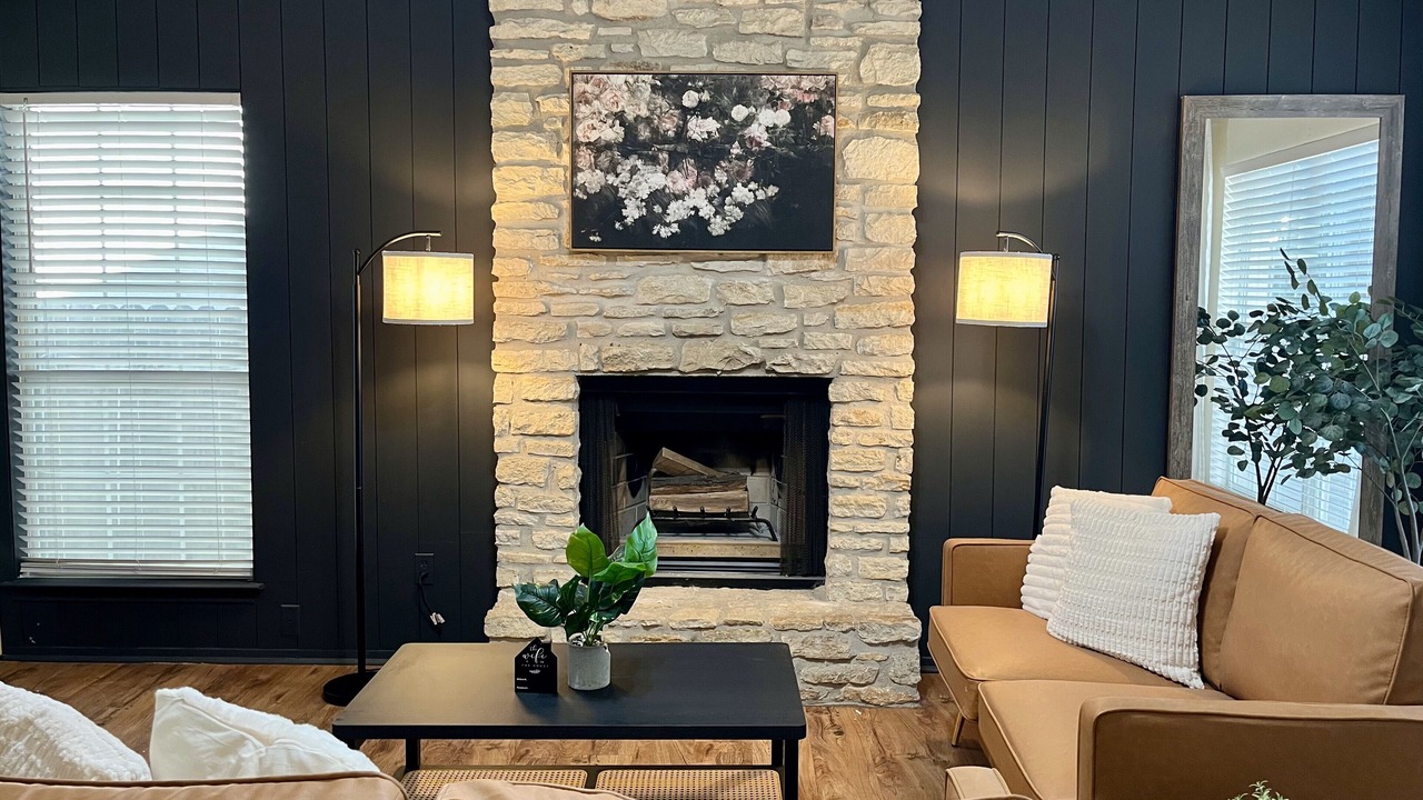 Photo of Livingroom in Brushy Creek