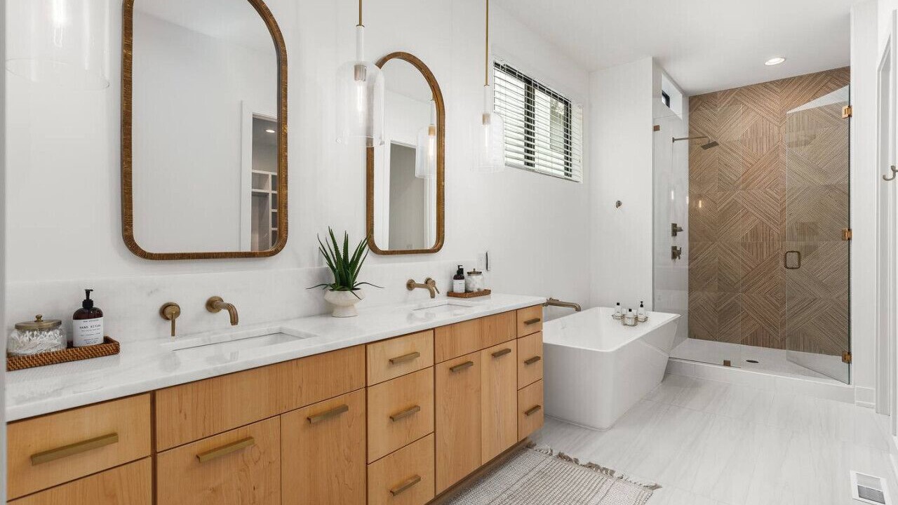 Photo of Bathroom in Green Hills