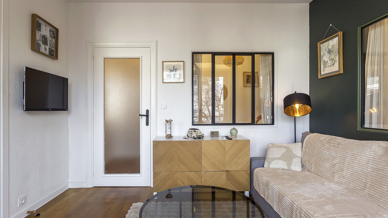 Photo of Others in 2nd Arrondissement