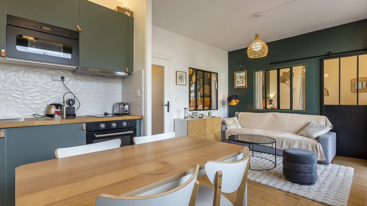 Photo of Others in 2nd Arrondissement