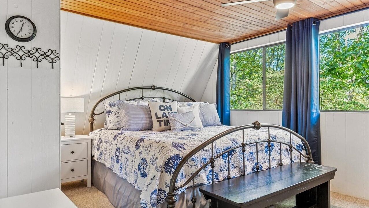 Photo of Bedroom in Innsbrook