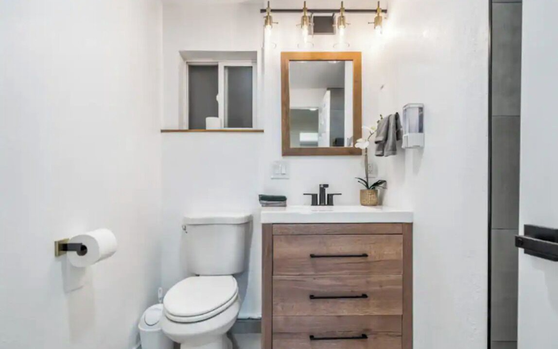 Photo of Bathroom in Cedar Glen