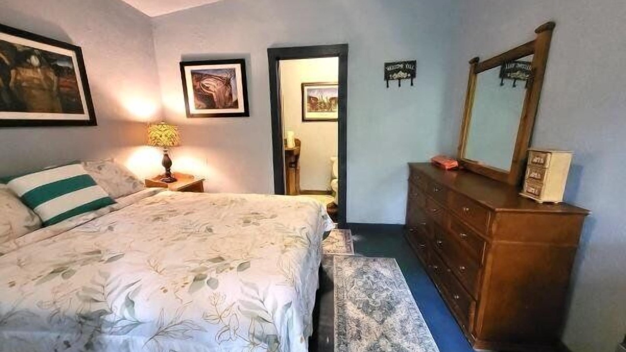 Photo of Bedroom in Canton