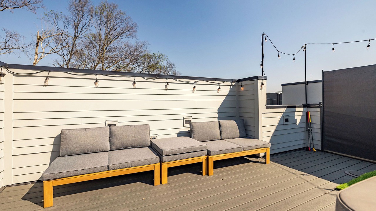 Photo of Patio Balcony in Katie Hill Neighborhood