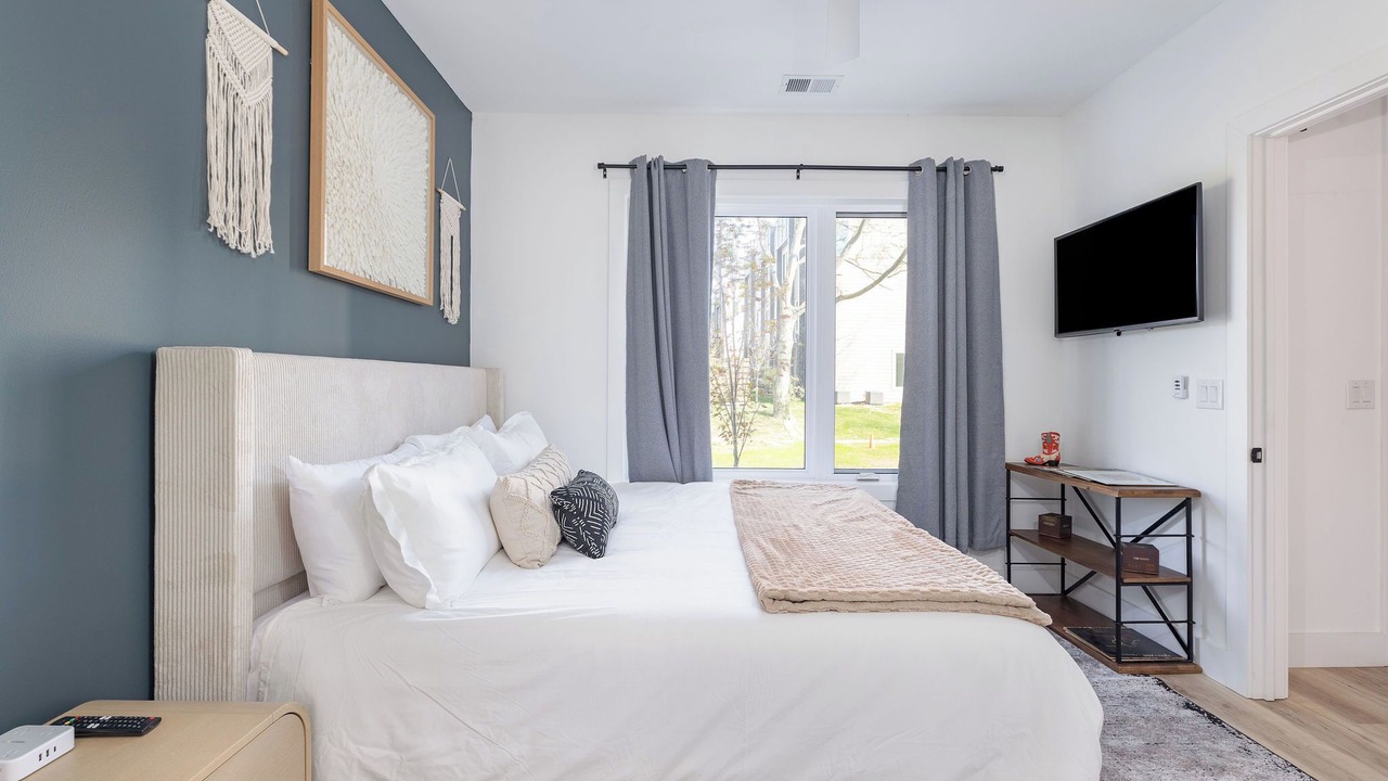 Photo of Bedroom in Katie Hill Neighborhood