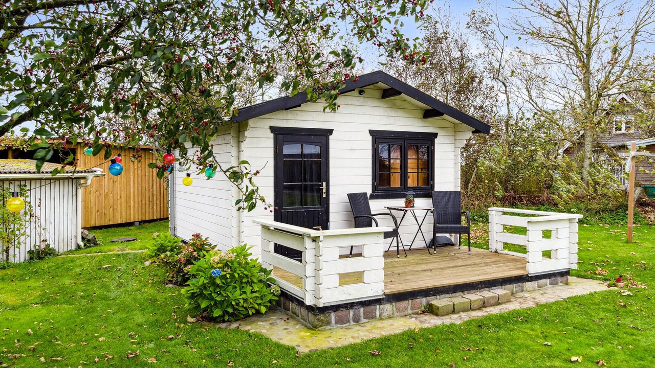 Photo of Others in Tim