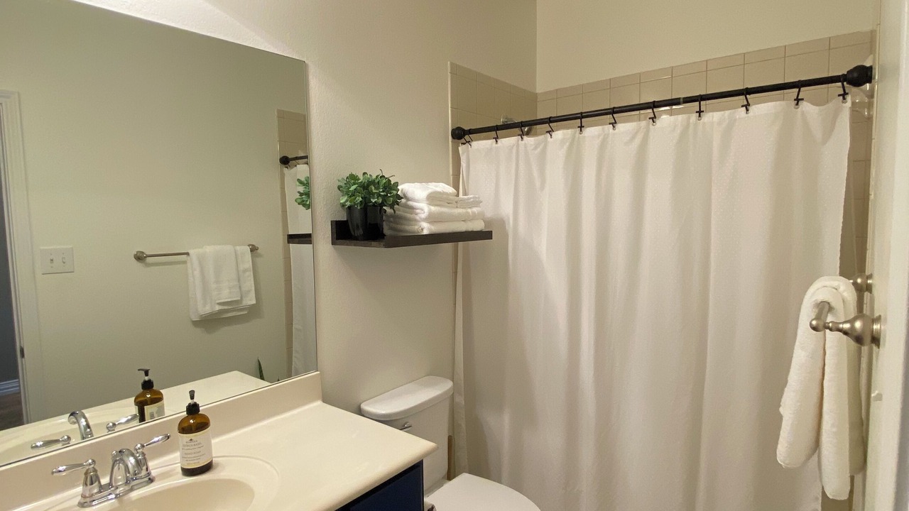Photo of Bathroom in Fossil Creek