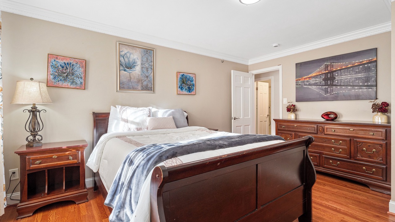 Photo of Bedroom in Oxon Hill