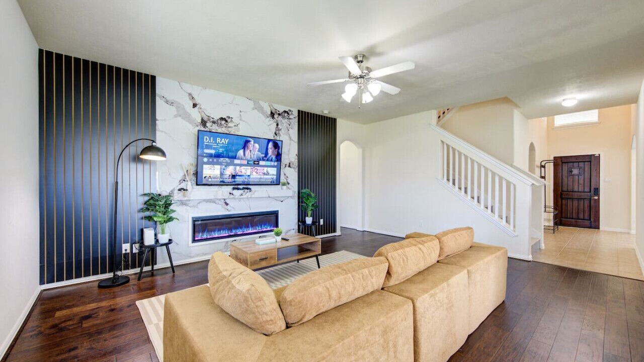 Photo of Livingroom in Barker