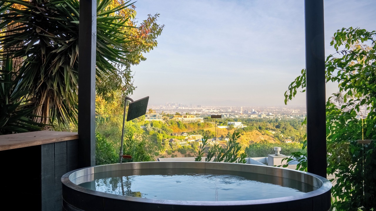 Photo of Outdoor in Beverly Glen