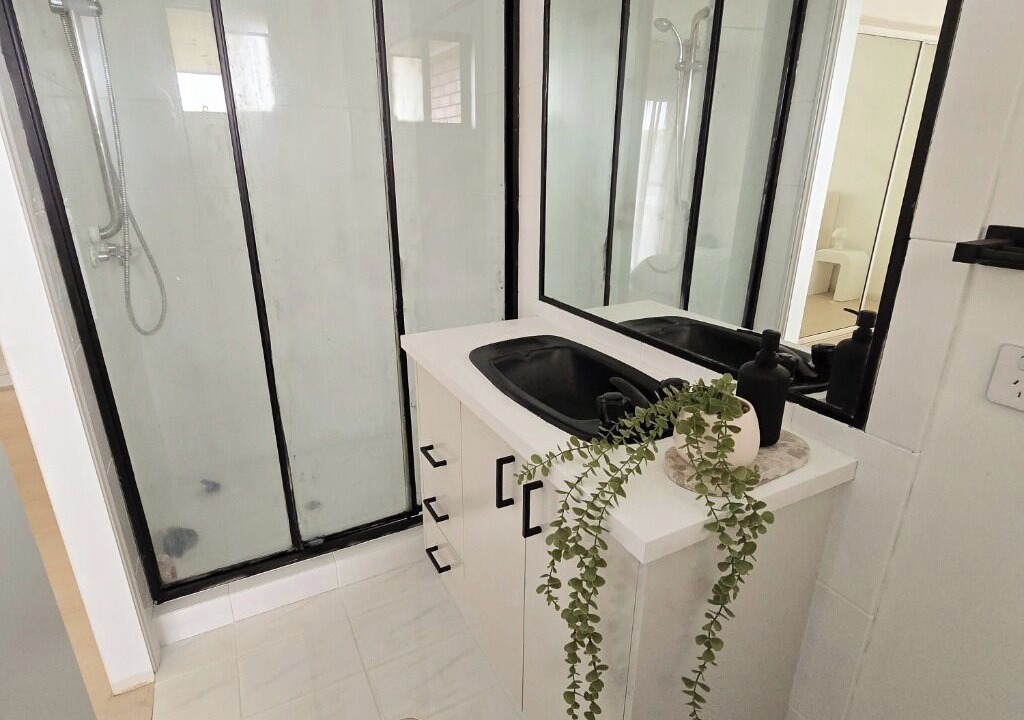 Photo of Bathroom in Banora Point