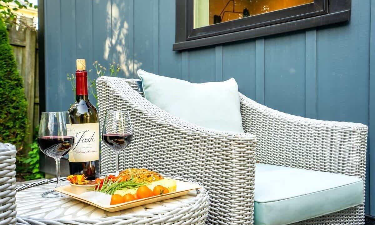 Photo of Outdoor in Oakdale