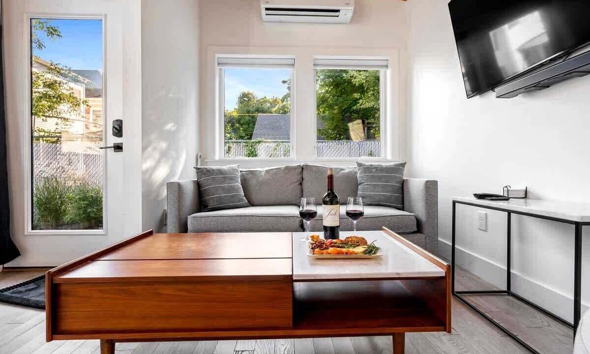 Photo of Livingroom in Oakdale